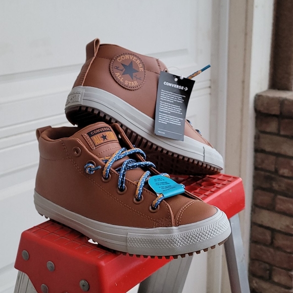 Converse tan leather 5.5 junior slip on 7.5 womens - Picture 2 of 12